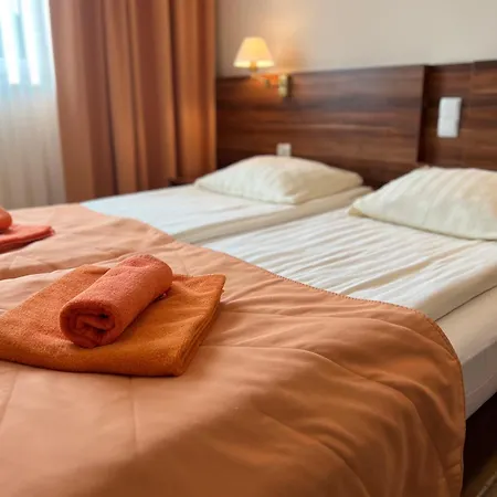 Apartment Amelia - Sala Zabaw, 2 Sypialnie, Garaz Podziemny Wladyslawowo
