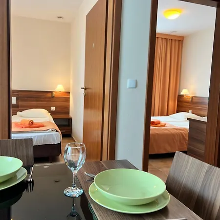 Apartment Amelia - Sala Zabaw, 2 Sypialnie, Garaz Podziemny Wladyslawowo