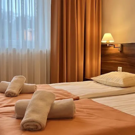 Apartment Amelia - Sala Zabaw, 2 Sypialnie, Garaz Podziemny Wladyslawowo