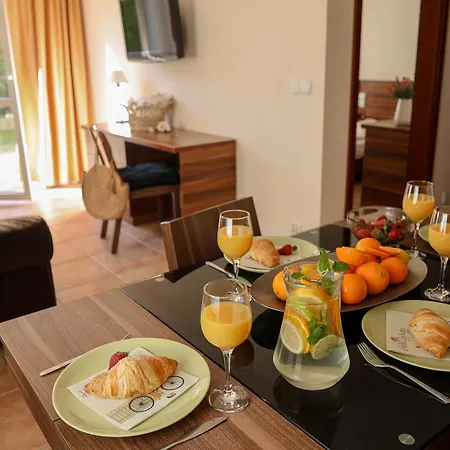 Amelia - Sala Zabaw, 2 Sypialnie, Garaz Podziemny Apartment