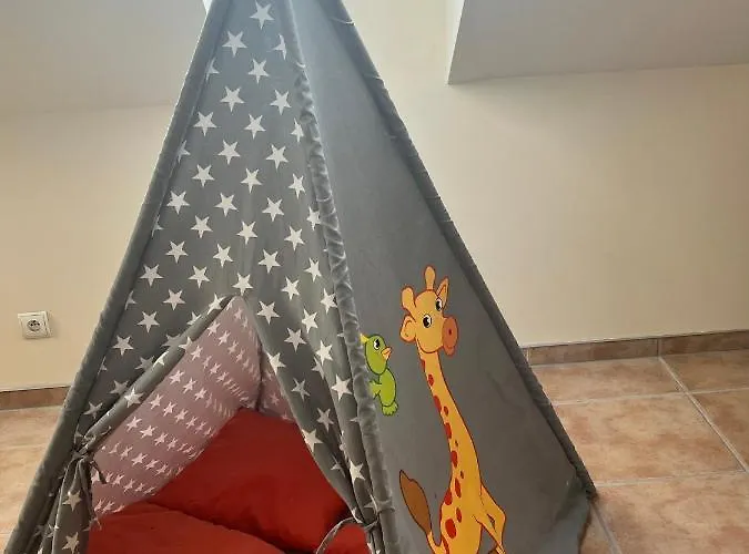 Amelia - Sala Zabaw, 2 Sypialnie, Garaz Podziemny