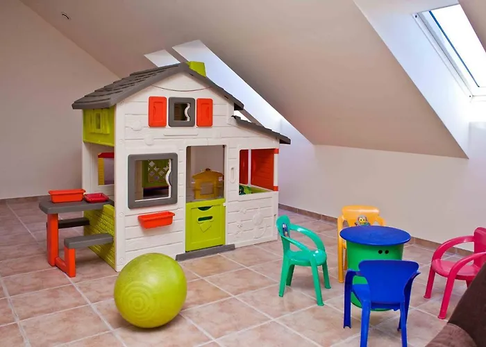 Amelia - Sala Zabaw, 2 Sypialnie, Garaz Podziemny * Władysławowo