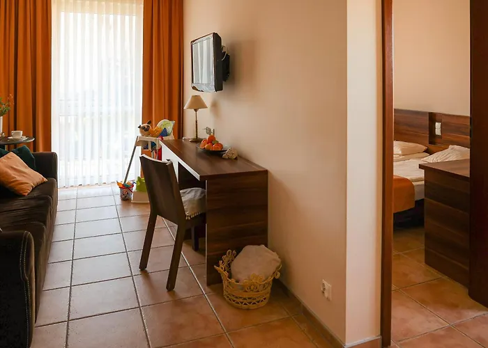 Amelia - Sala Zabaw, 2 Sypialnie, Garaz Podziemny Lägenhet