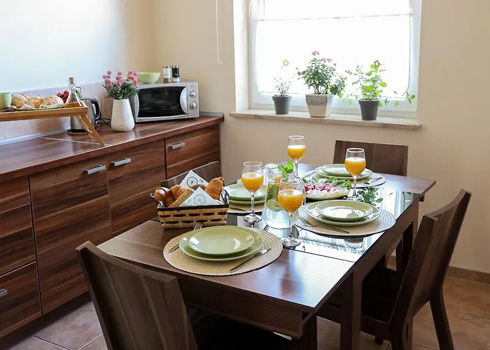 Lägenhet Amelia - Sala Zabaw, 2 Sypialnie, Garaz Podziemny *